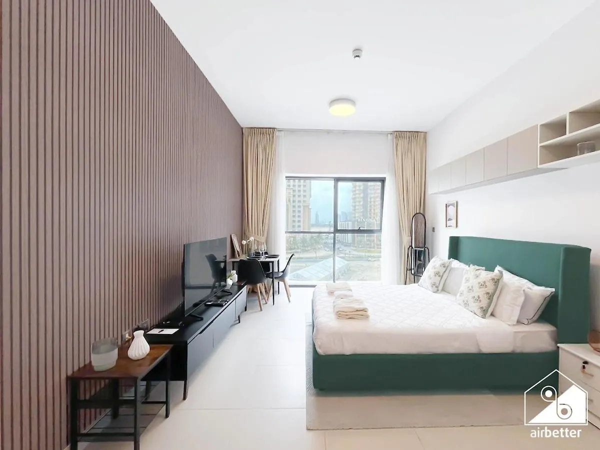 Serene Studio With Views In Al Waleed Garden 2 Dubai Appartamento